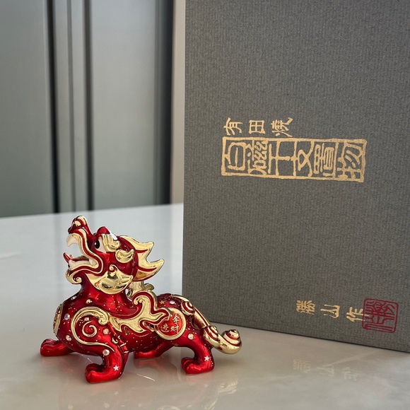 Lillian Too Other - Big Auspicious Pi Xie Big Wealth + Big Breaks Place in Big Auspicious Area.